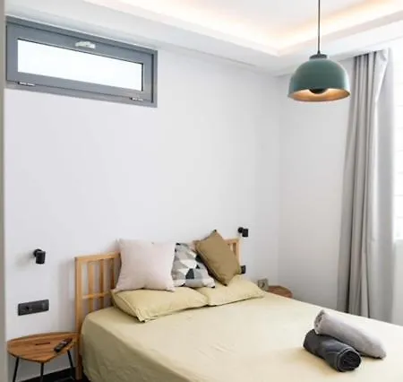 Front 2-3-4 Apartman Elaionas (Kos)