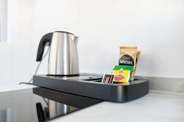 Front 2-3-4 Apartamento *