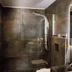 Front 2-3-4 Apartament