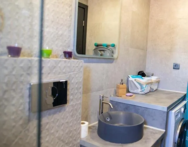 Front 2-3-4 Appartement *